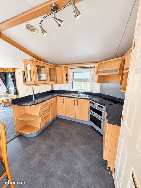 Mobil home anglais 2 chambres confortable et fonctionnel