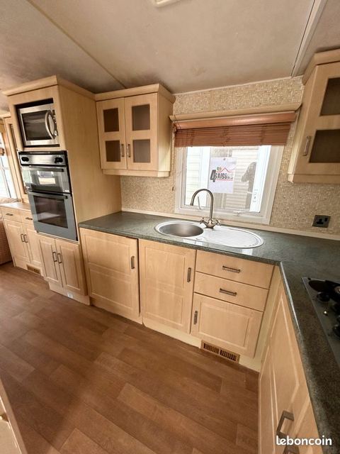 Mobil home tout équipé prêt à l’emploi
