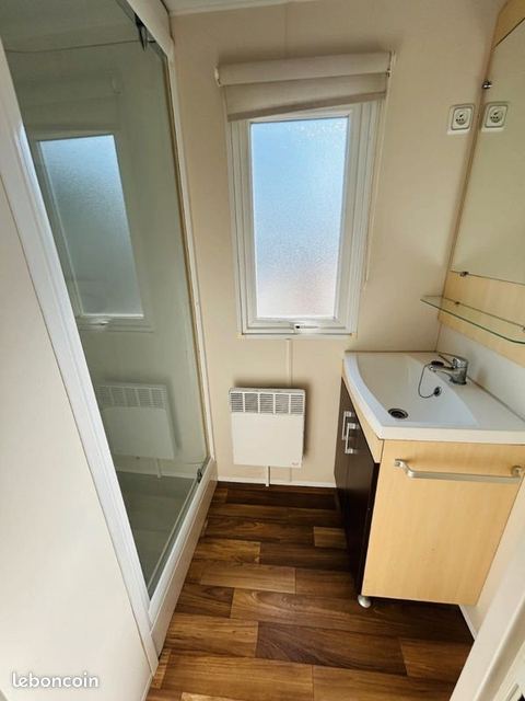 Mobil home 3 chambre / 2 salle d'eau / 2 WC prêt à vivre